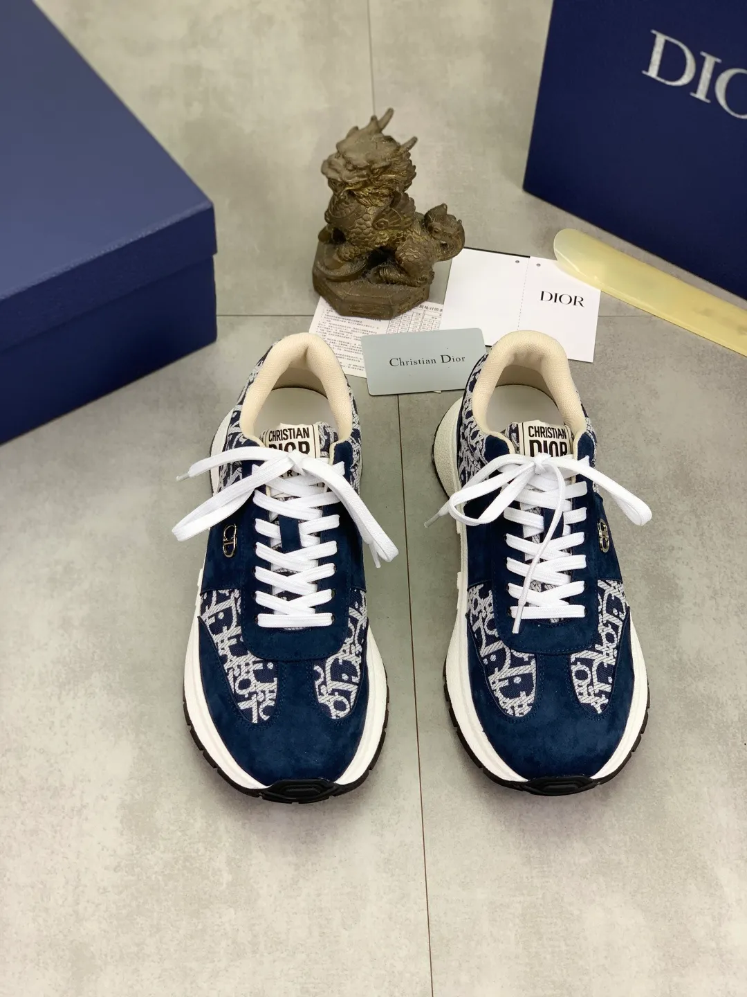 Men's Men's Shoes💰P440💰[New Style]🆘[Dior] 2025 Dior Original Lace-up Low-top Men's Shoes Classic casual shoes 🔥This model is the official classic model, with high quality and made by famous original designers. It is made of high-quality cowhide with original materials➕comfortable and breathable mesh lining➕pigskin insole. The perfect last shape and generous and fashionable design have attracted many consumers and are suitable for drivers to drive🚗. What you want is the best quality in the market. Color: seven colors. Code number: 38--44 (45 46 customized)